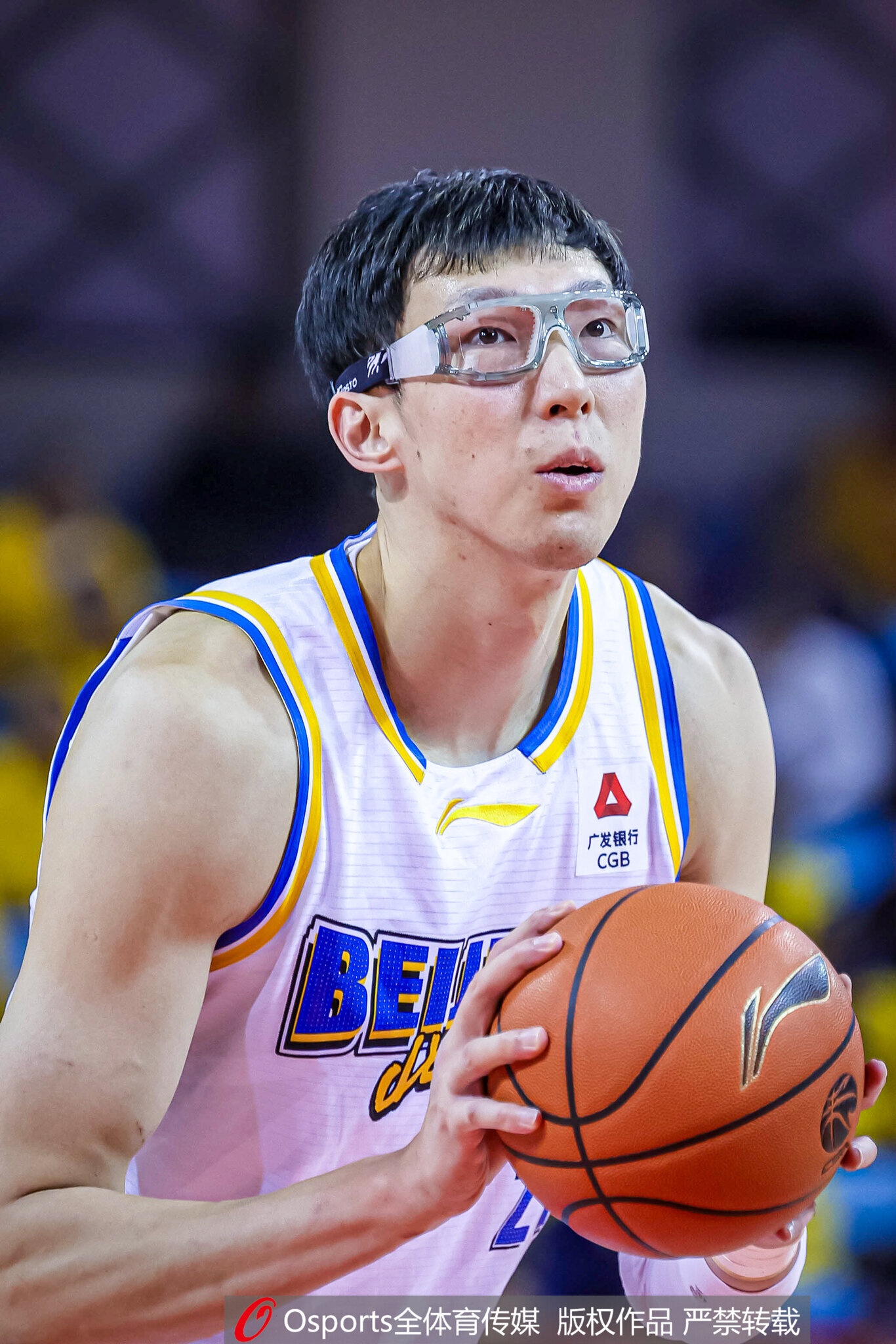 欧亿体育app下载-【吧友评选】CBA第37轮本土最佳球员：贺希宁